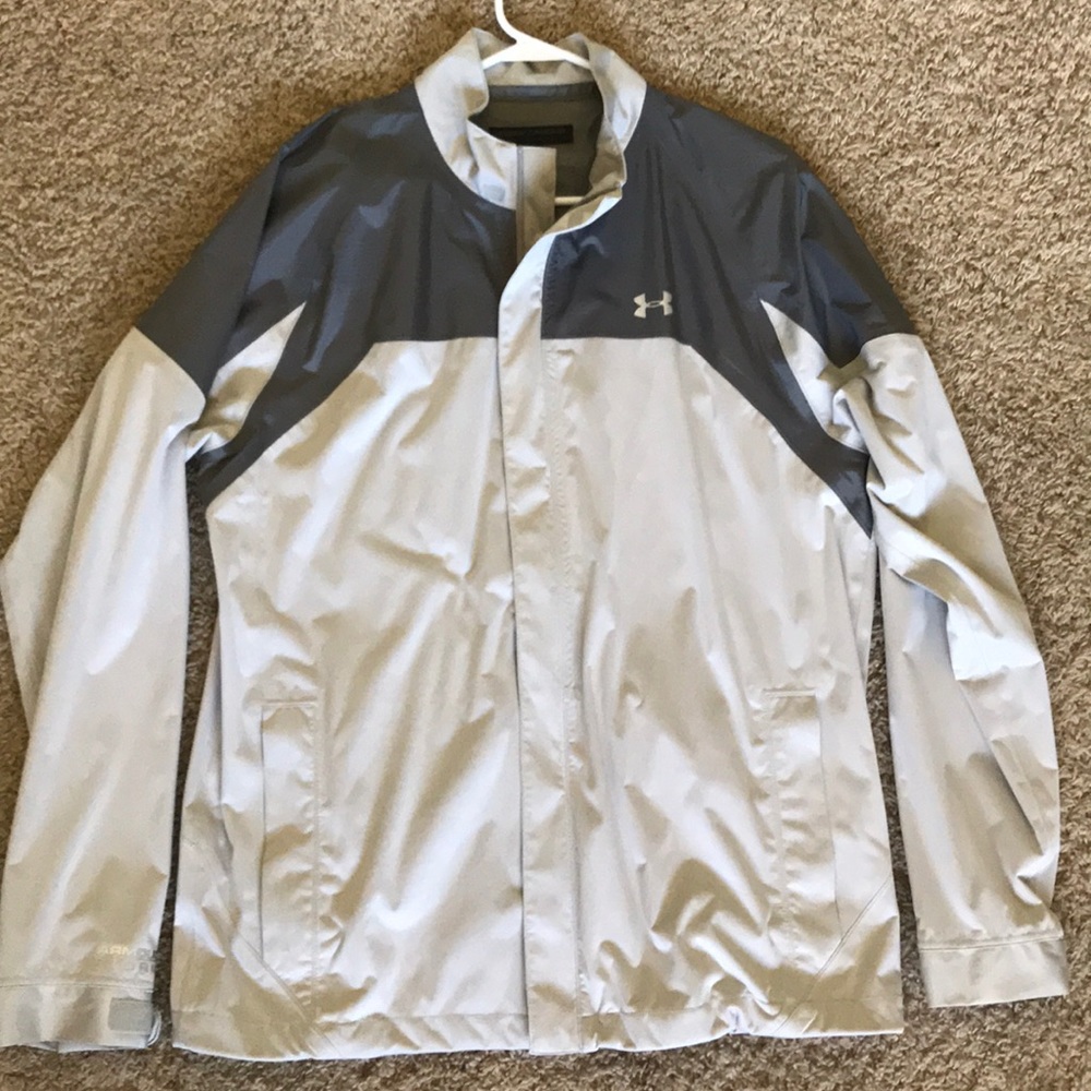 Men’s Under Armour jacket (L)